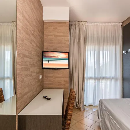 Hotel Joseph 3*