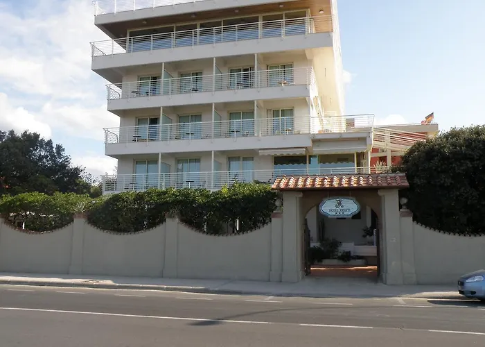 Joseph 3* Marina di Pietrasanta