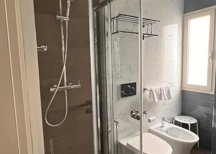 Joseph 3* マリーナ・ディ・ピエトラサンタ